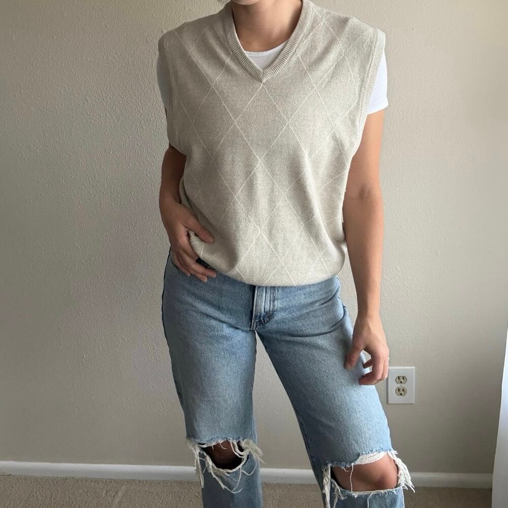 Dockers beige argyle Sweater Vest neutral minimalist grandpa twee academia 90s